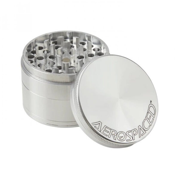 Higher Standards Aerospaced, vierteiliger Metallzerkleinerer, 63 mm Silber