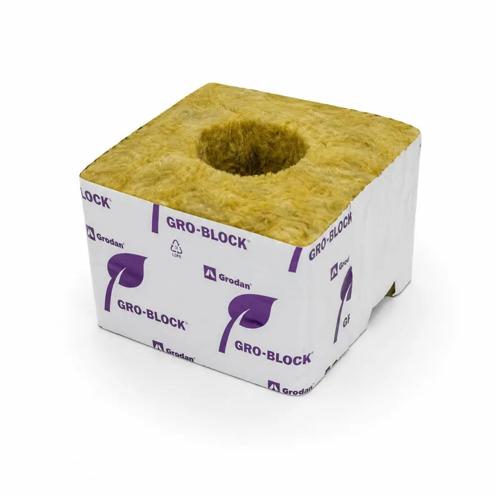Grodan Gro-Block IMPROVED 100x100x65 mm, wachsender Würfel mit 40x40 mm Loch, 1 Stk. - nur für CBD&MEDICAL&SC LICENCE